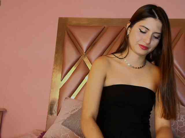 Lilith-rouse webcam