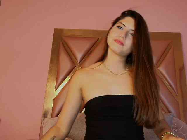 Lilith-rouse webcam