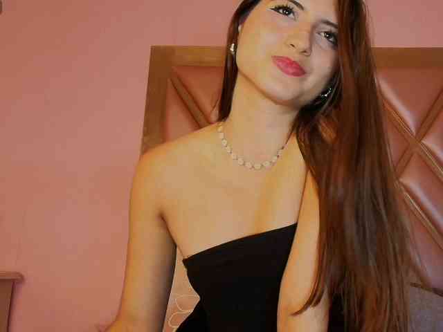 Lilith-rouse webcam