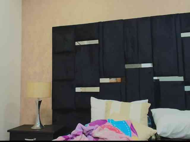 Lilith-rouse webcam