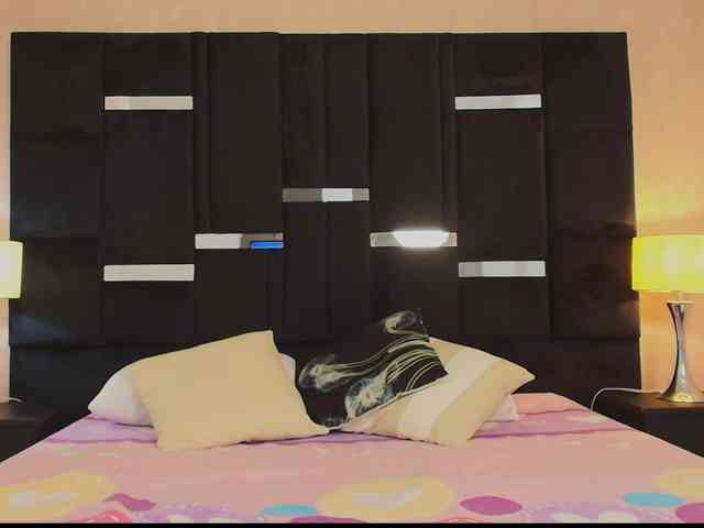Lilith-rouse webcam