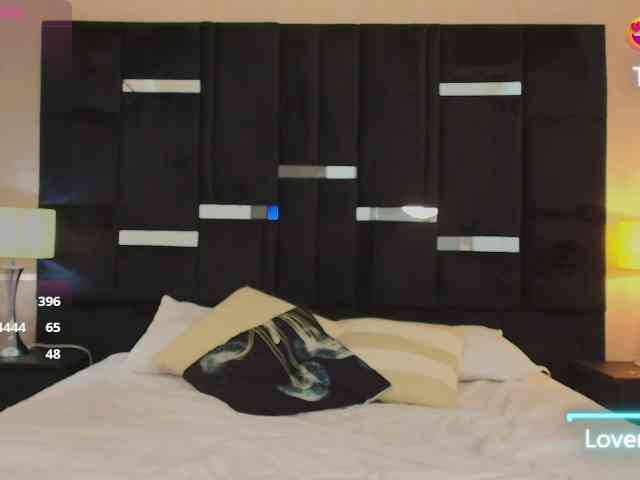 Lilith-rouse webcam