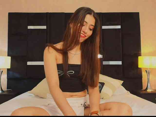 Lilith-rouse webcam