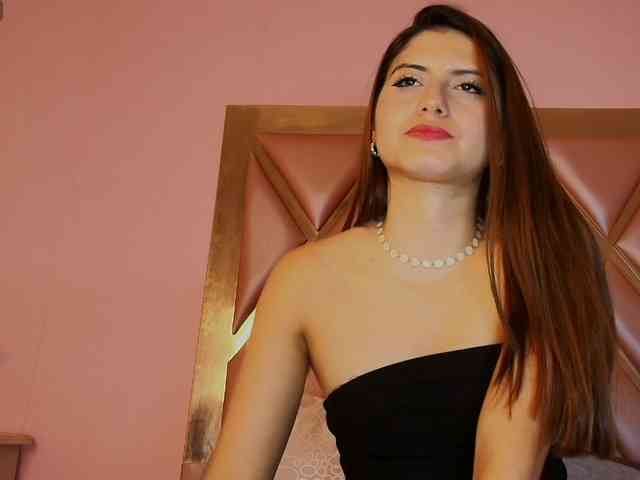 Lilith-rouse webcam