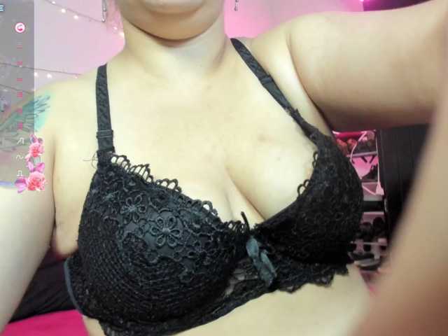 violettalynn live cam on BongaCams