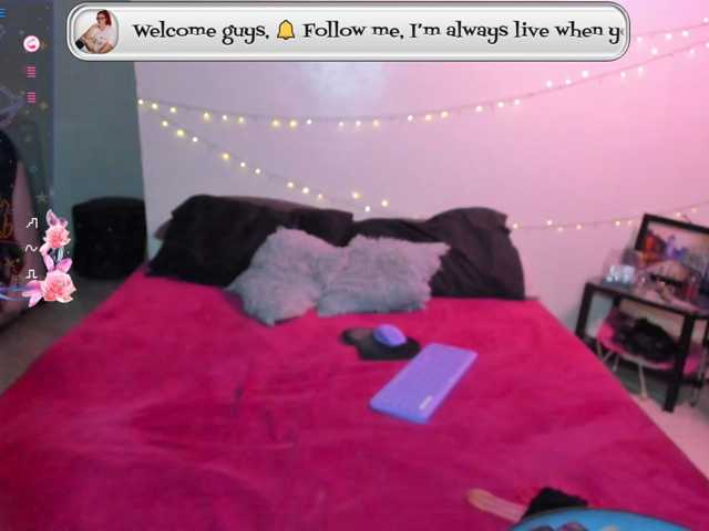 violettalynn, en directo ahora en BongaCams