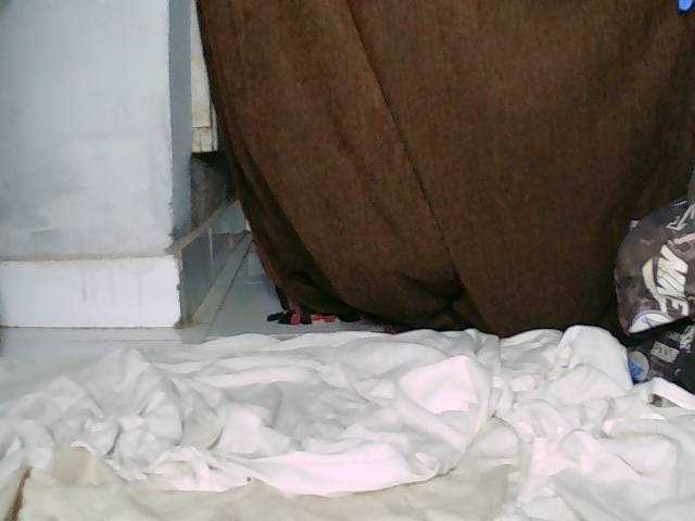 Elisa571 live cam on BongaCams