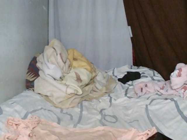 Elisa571 live cam on BongaCams