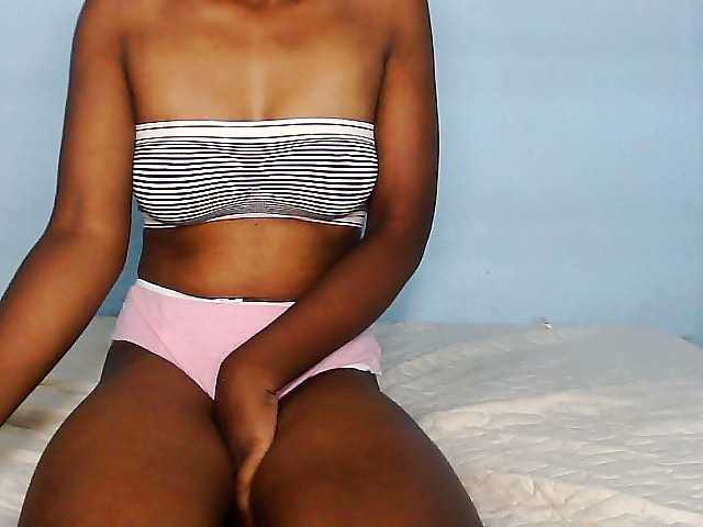 Elisa571's BongaCams show and profile