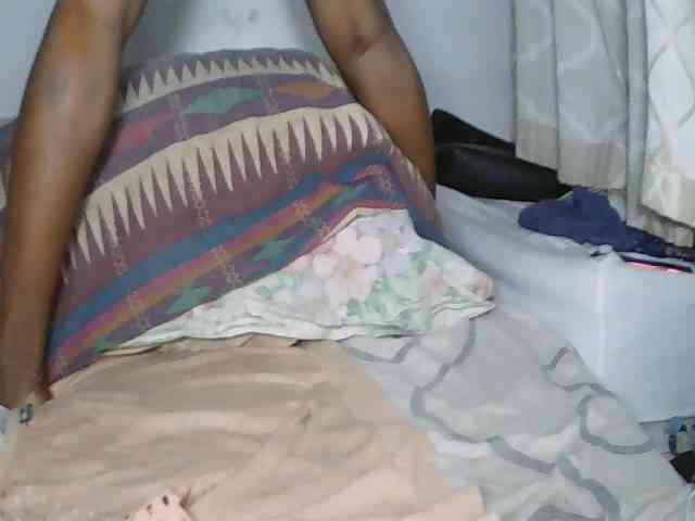 Elisa571 webcam
