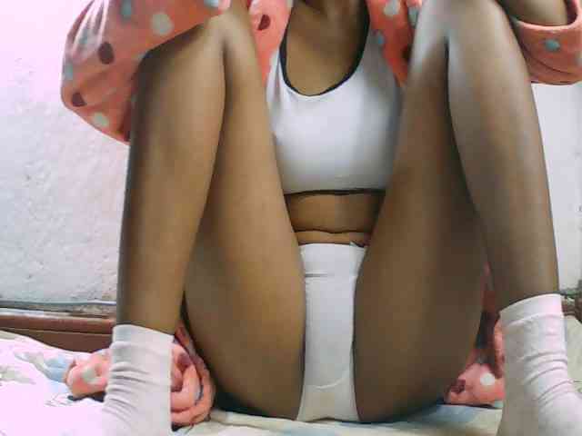 Elisa571 webcam
