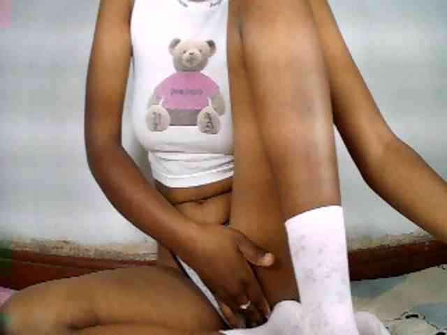 Elisa571 webcam