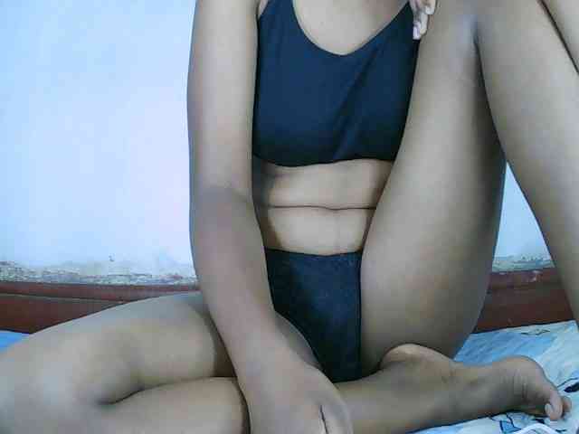 Elisa571 webcam