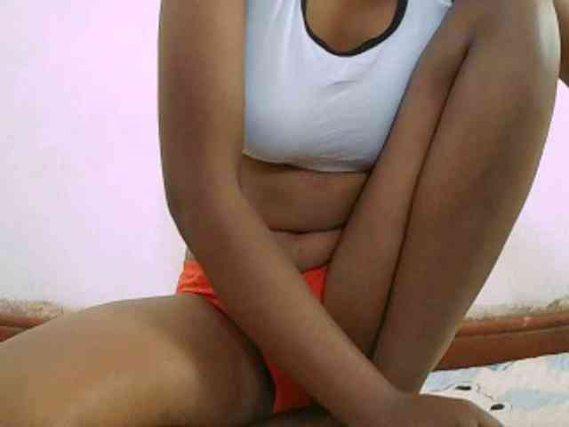 Elisa571 webcam