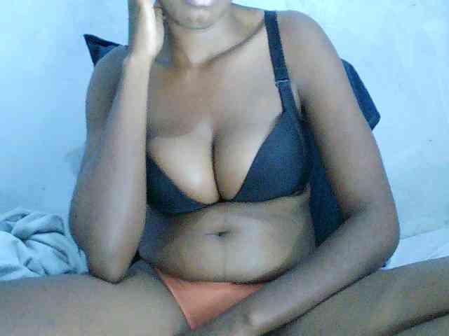 Elisa571 webcam