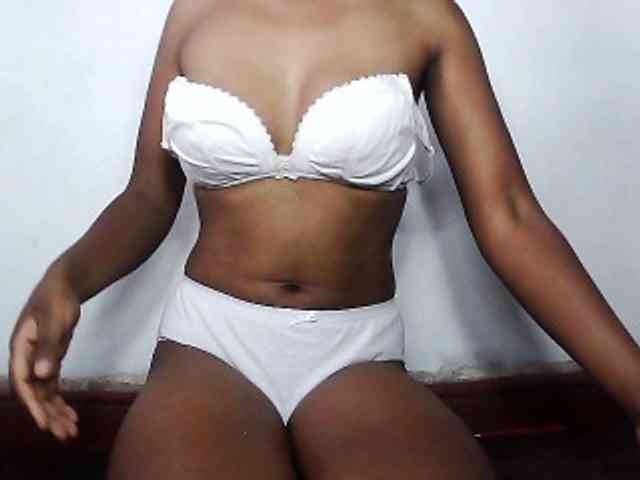 Elisa571 webcam