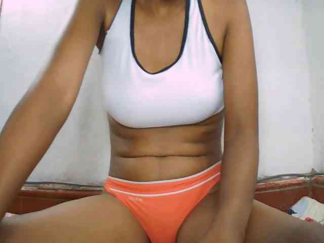 Elisa571 webcam