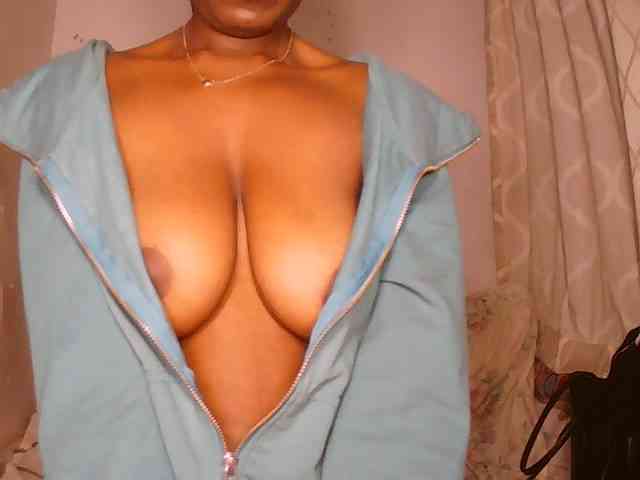 Elisa571 webcam