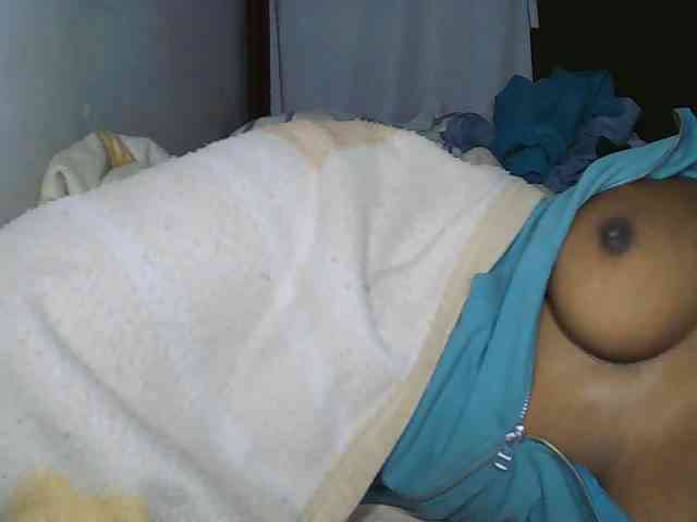 Elisa571 webcam