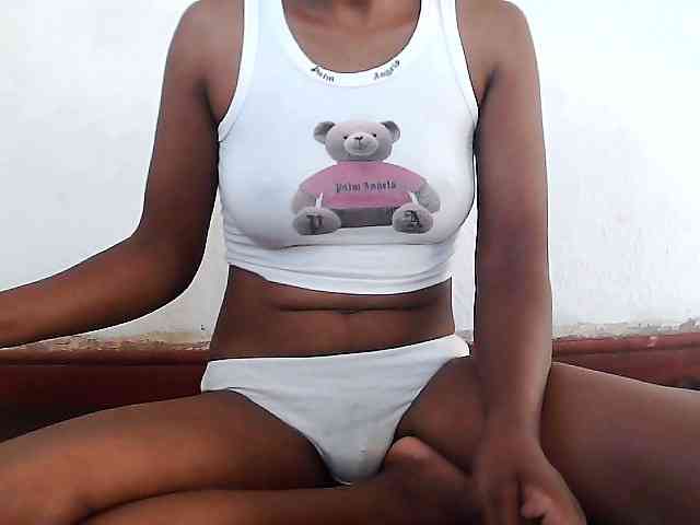 Elisa571 webcam
