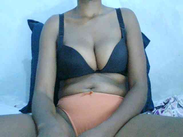 Elisa571 webcam