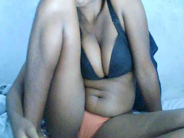 Elisa571 webcam
