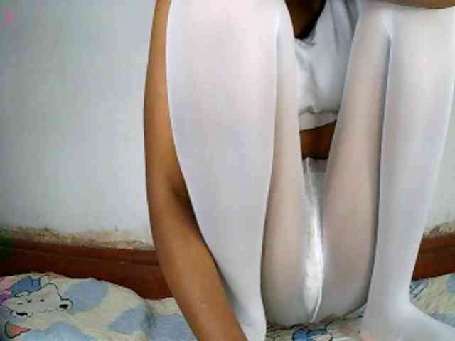 Elisa571 webcam