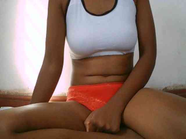 Elisa571 webcam