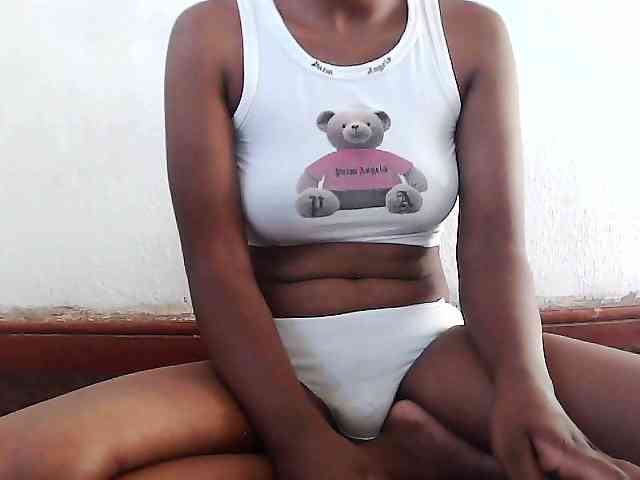 Elisa571 webcam