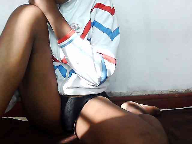 Elisa571 webcam