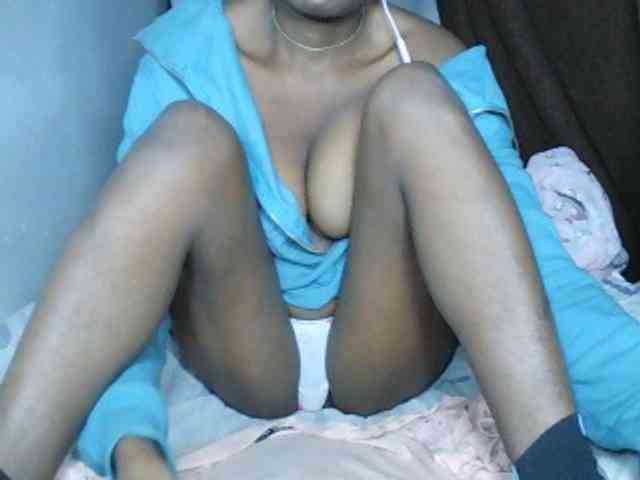 Elisa571 webcam