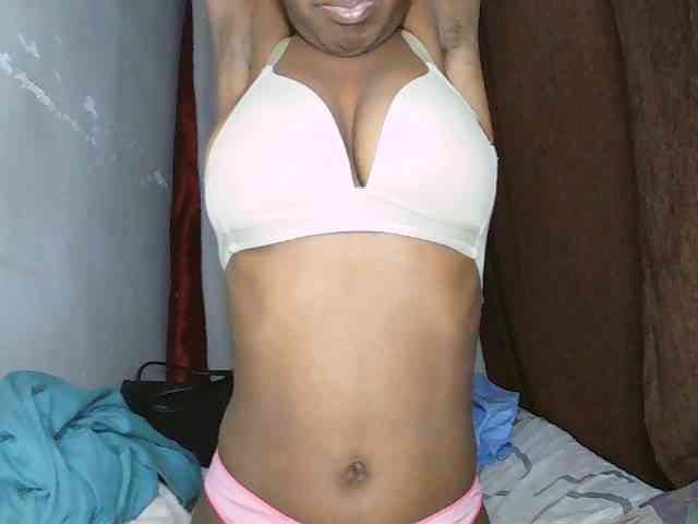 Elisa571 webcam