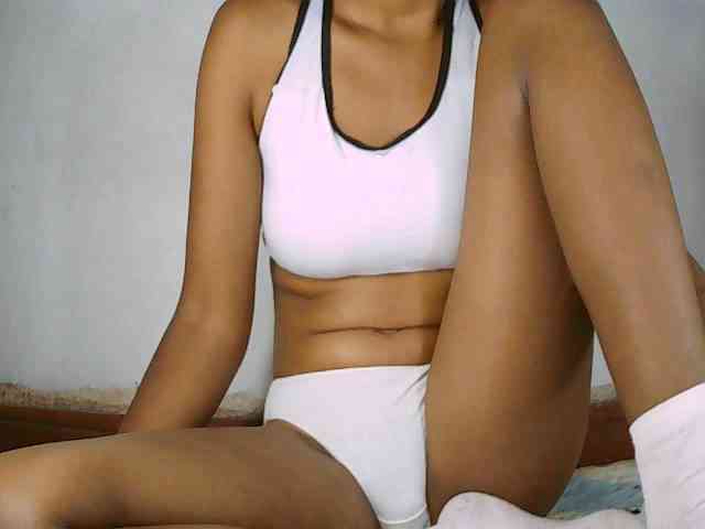 Elisa571 webcam