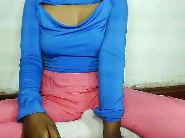 Elisa571 webcam