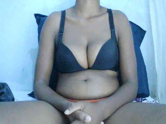 Elisa571 webcam