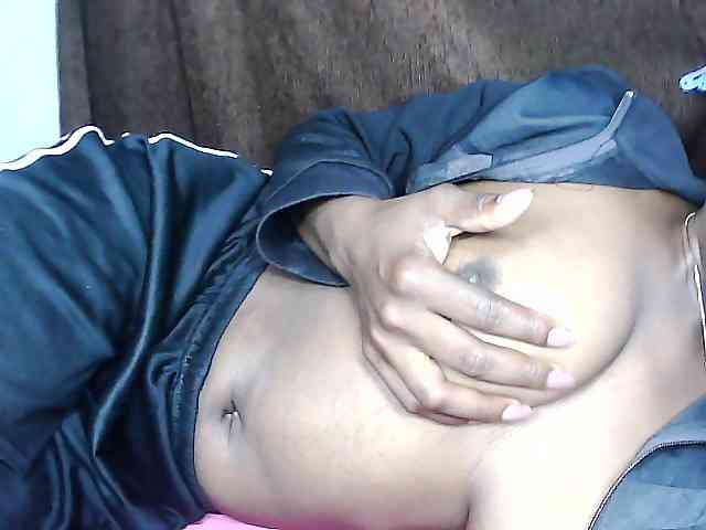 Elisa571 webcam