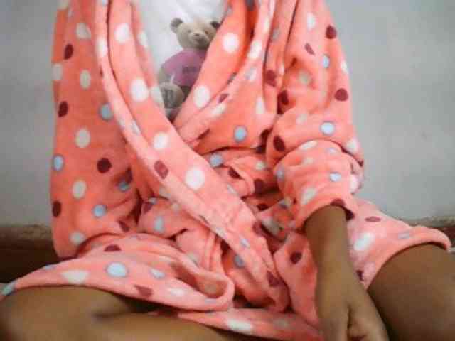 Elisa571 webcam