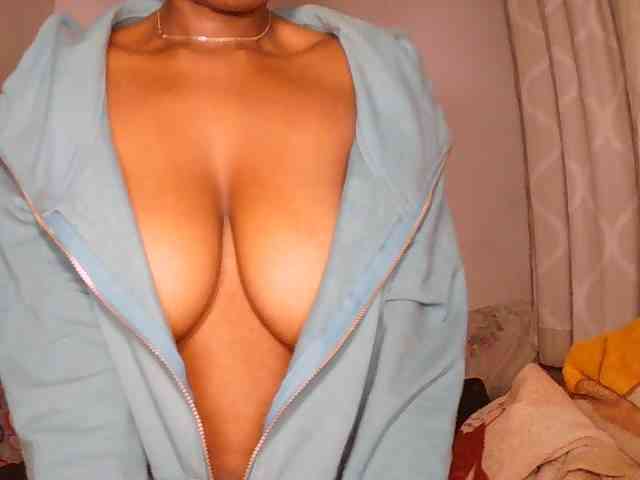 Elisa571 webcam