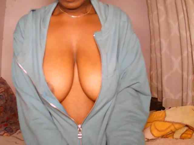 Elisa571 webcam