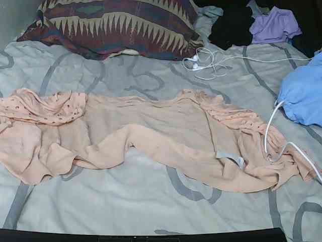 Elisa571 webcam