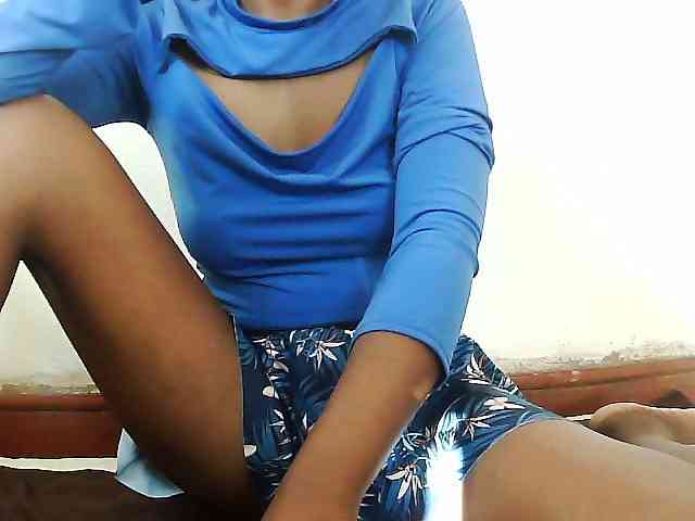Elisa571 webcam