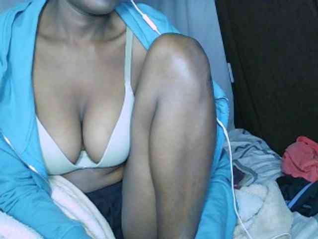 Elisa571 webcam