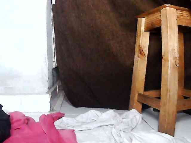 Elisa571 webcam