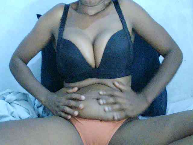 Elisa571 webcam