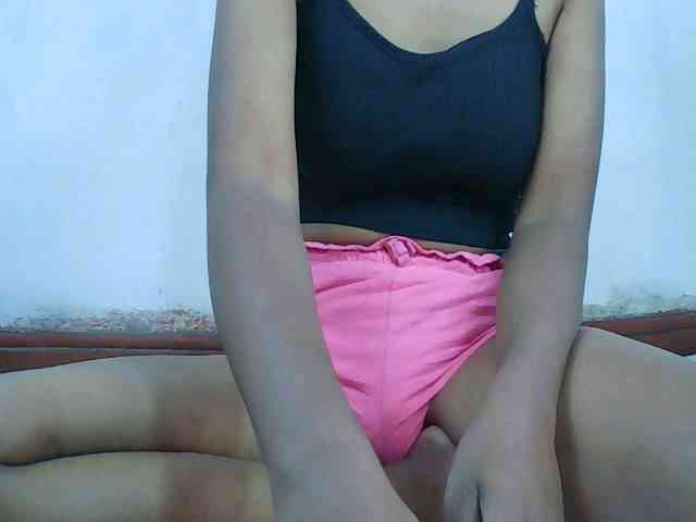 Elisa571 webcam