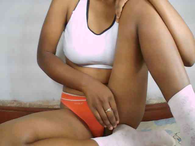 Elisa571 webcam