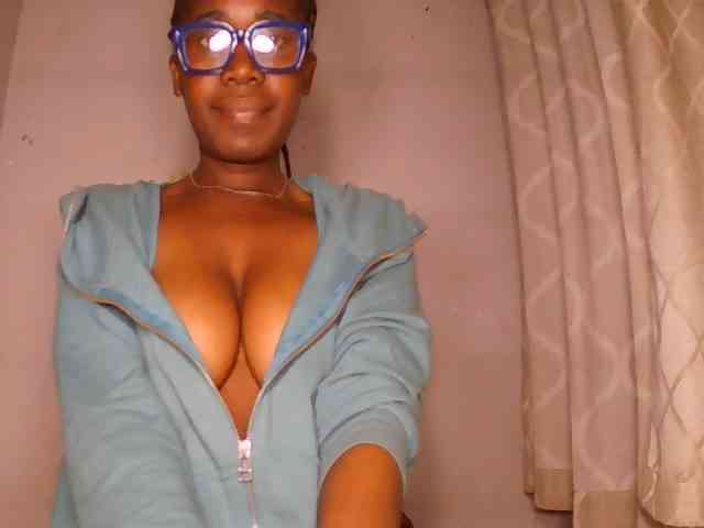 Elisa571 webcam