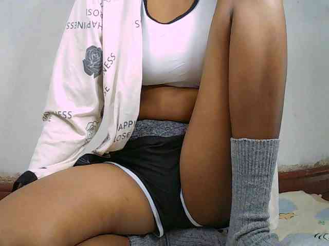 Elisa571 webcam
