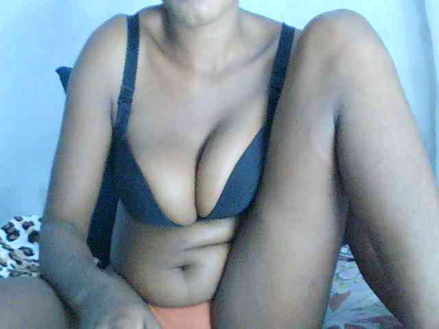 Elisa571 webcam