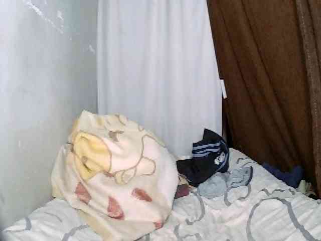Elisa571 webcam